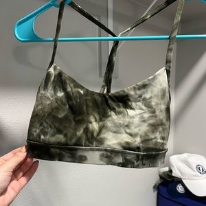 Lululemon Flow Y Sports Bra